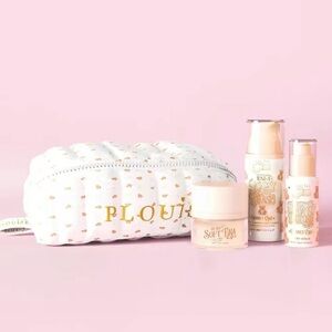 P. Louise Teddy Bear Softest Touch Starter Set Skincare Set with Bag. New